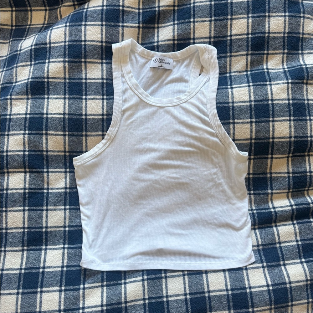 Aritzia TNA Community Ribbed Racerback Crop Tank | White | Size M - Picture 2 of 3